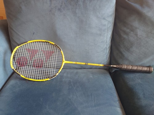 Yonex voltric badminton - z,