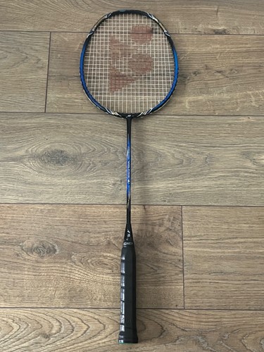 Yonex voltric badminton - voltric,