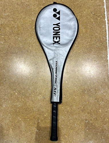 Yonex 560 badminton racket - b-560,