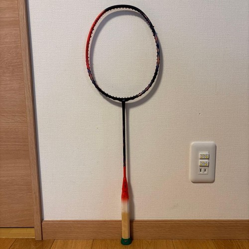 Yonex badminton racket - badminton,