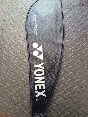 Yonex astrox badminton - yonex, racket