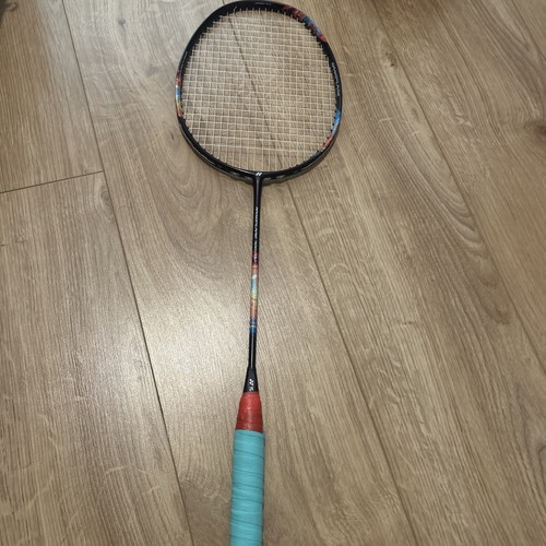 Yonex astrox pro - 77,