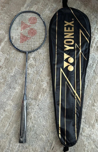 Yonex badminton racquet - yonex, astrox